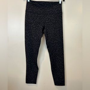 Lululemon Wunder Train High-Rise Tight